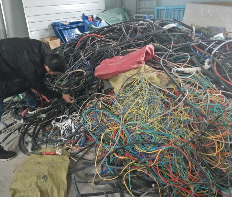電線(xiàn)電纜回收